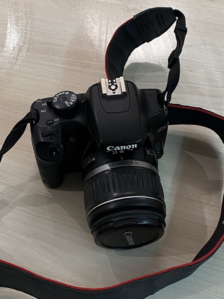 Продам фотоапарат CANON 1000D