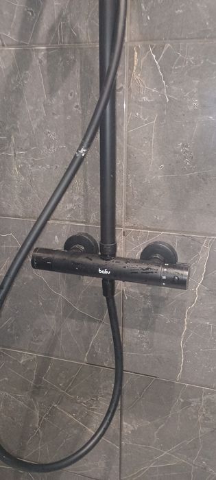 Kolumna prysznicowa z baterią