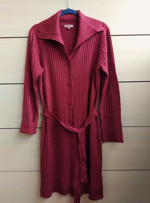 36-38р. Вязаный кардиган с поясом cue