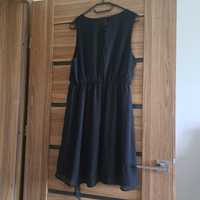 Czarna, krótka sukienka