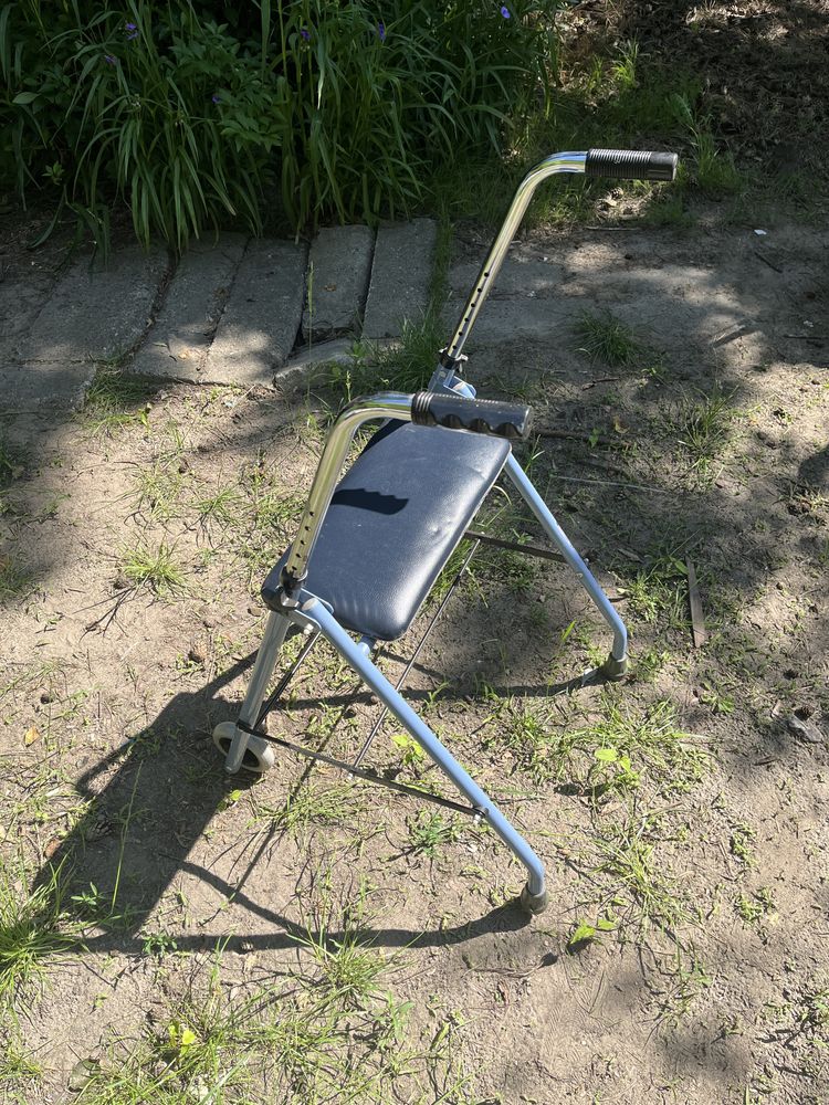 Balkonik , podpórka rehabilitacyjna dwukołkowa