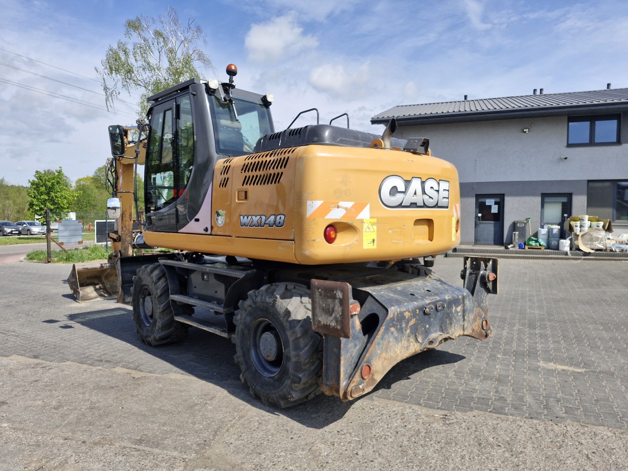 Case wx 148 jcb js 145, 130, liebherr 316,900