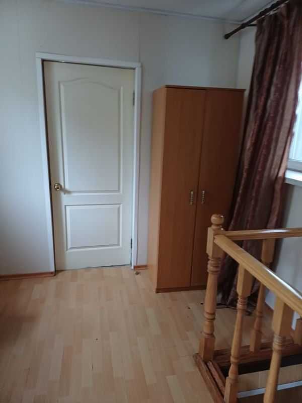 Аренда Сдам отдельный 2-этаж дом, 57 м²,  центр, пр.Науки (Гагарина)