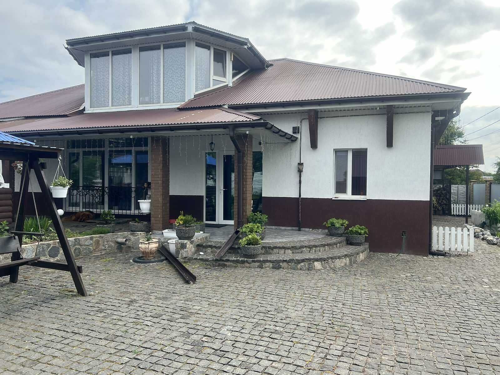 Елітний 2 Поверховий Будинок з Сучасним Євроремонтом. вул. Зіньківська
