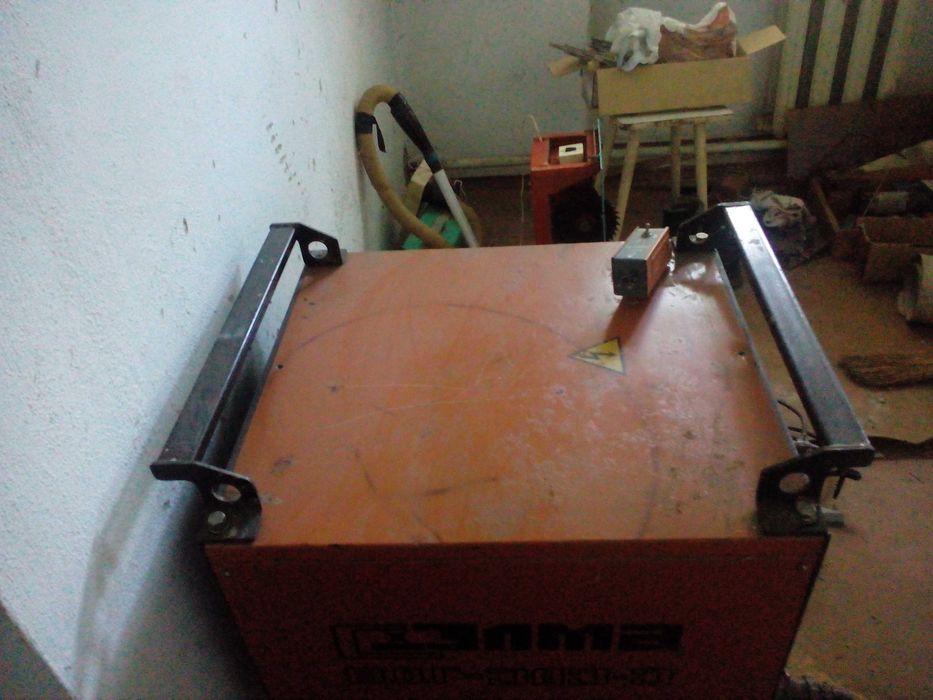 продам : Аппарат сварочный ВДГ-303У3-промышленный