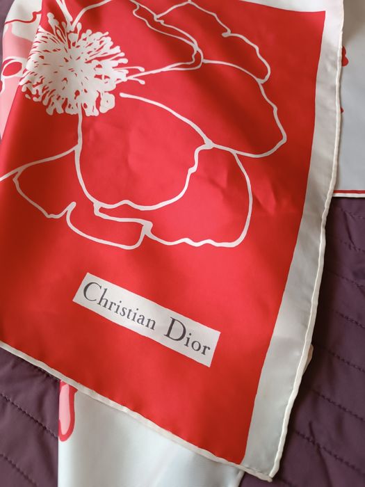 Christian Dior chusta 77/77 cm