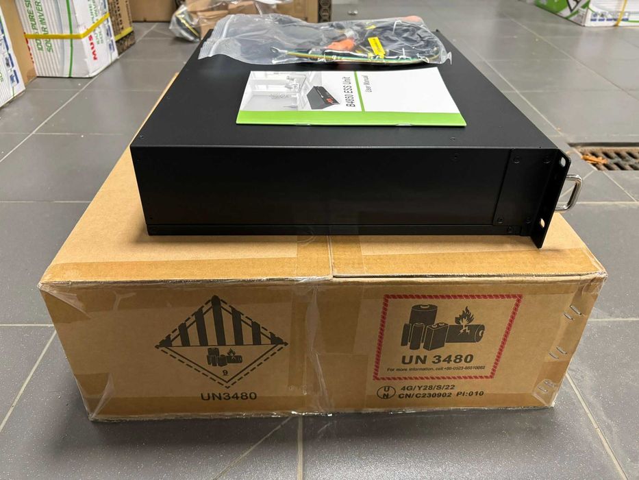 Аккумуляторная батарея для ИБП Dyness B4850 48v 50ah 2.4kwh LiFePo4