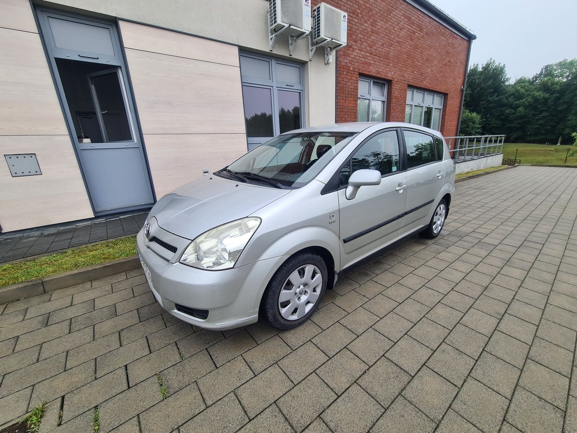Wynajem wypożyczalnia samochodów osobowych auta auto zastępcze tanio