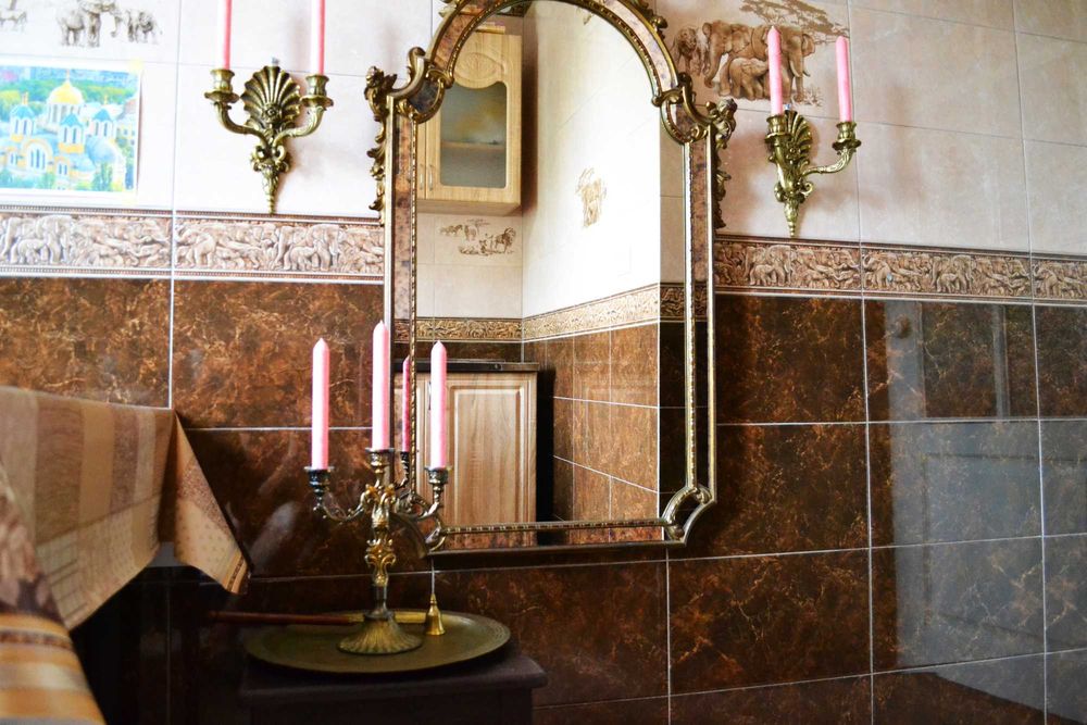 Зеркало для екстрасенс, медіум, ясновидиця, цілителька, ворожка