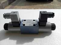 Zawór hydrauliczny rozdzielacz 4 WE6E12/W110-RNZ4