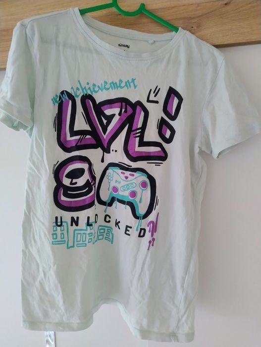 T-shirt 134 Sinsay