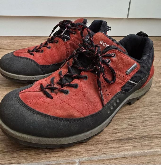 Оригінальні трекінгові кросівки ECCO. Розмір 42 / 27 см.