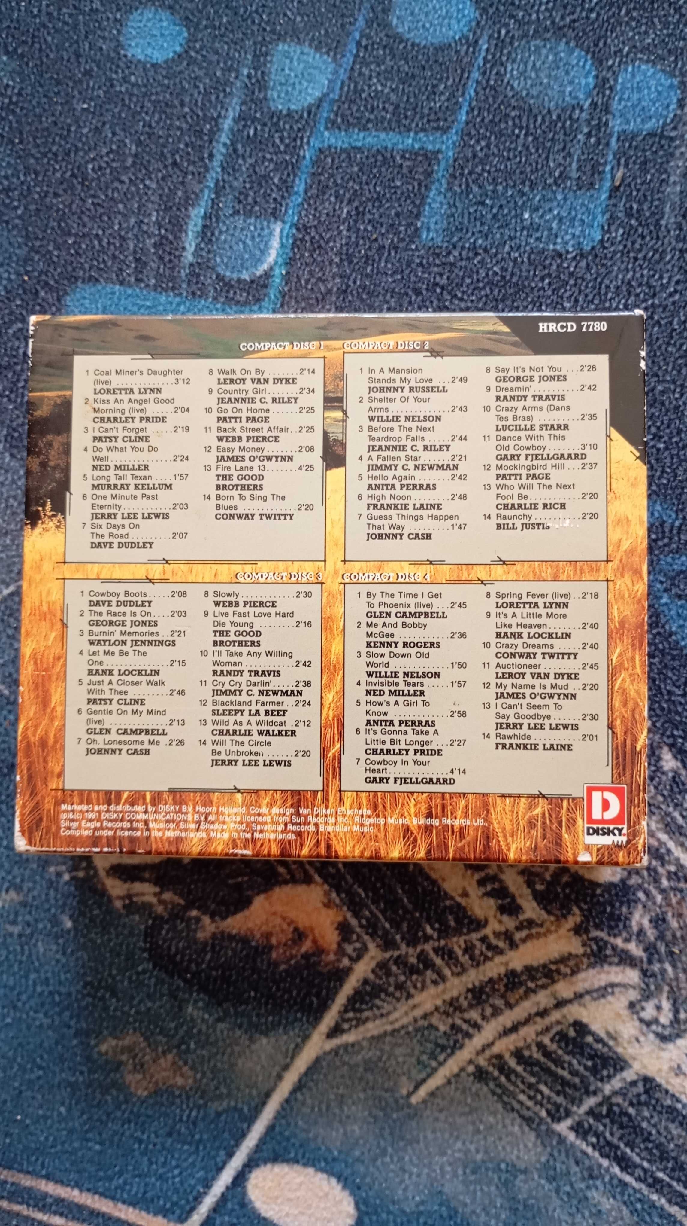 CDs box 4 greatest hits country's