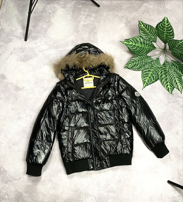 Пуховик / жилетка Moncler жіноча розмір XS/S