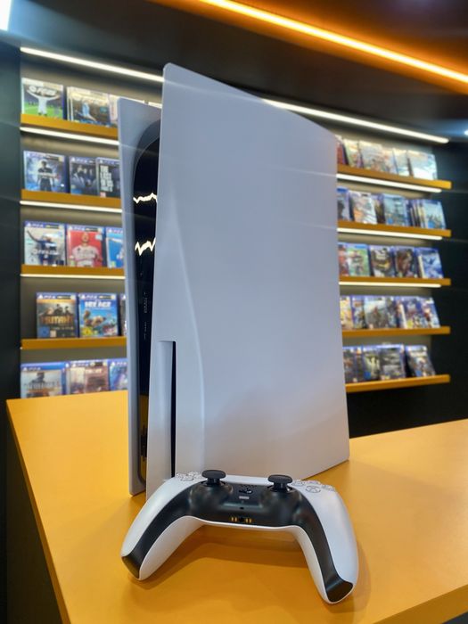 SONY PlayStation 5 Blu-Ray 825gb