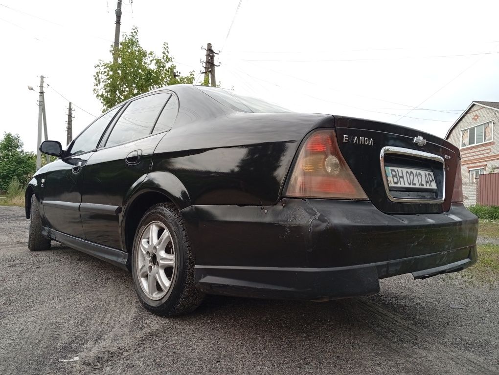 Продам сімейне авто Chevrolet evanda