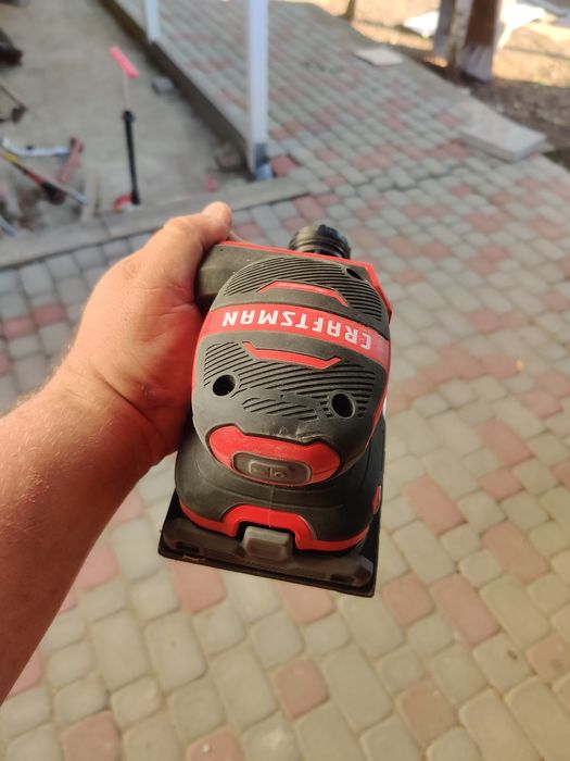 Craftsman шліф машинка.