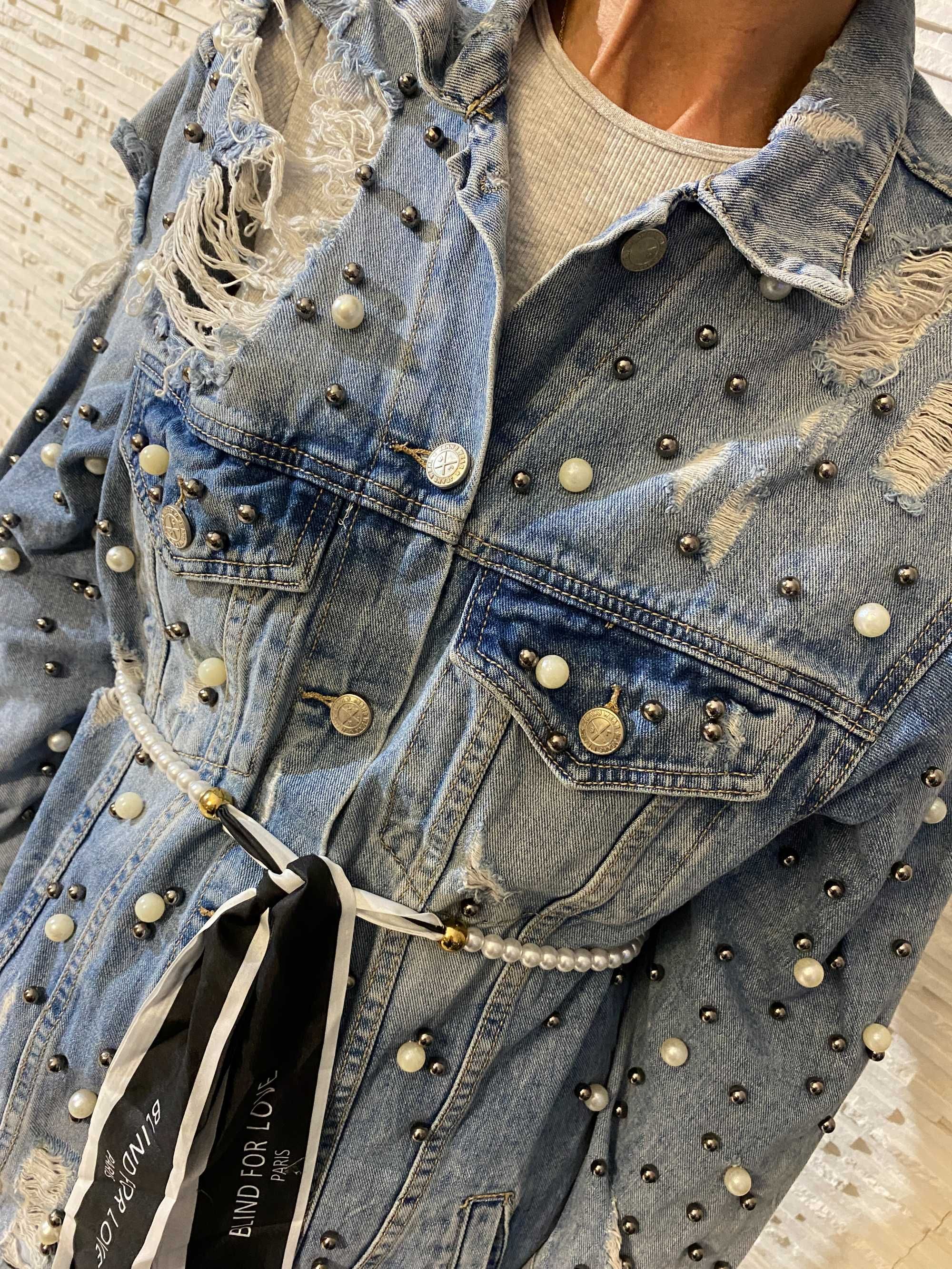 Jewelly katana - kurtka jeanowa oversize  z perełkami perły M