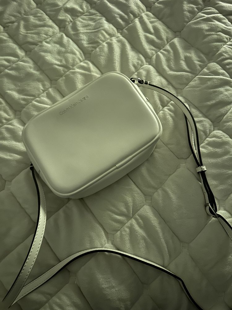 Сумочка  Calvin Klein
