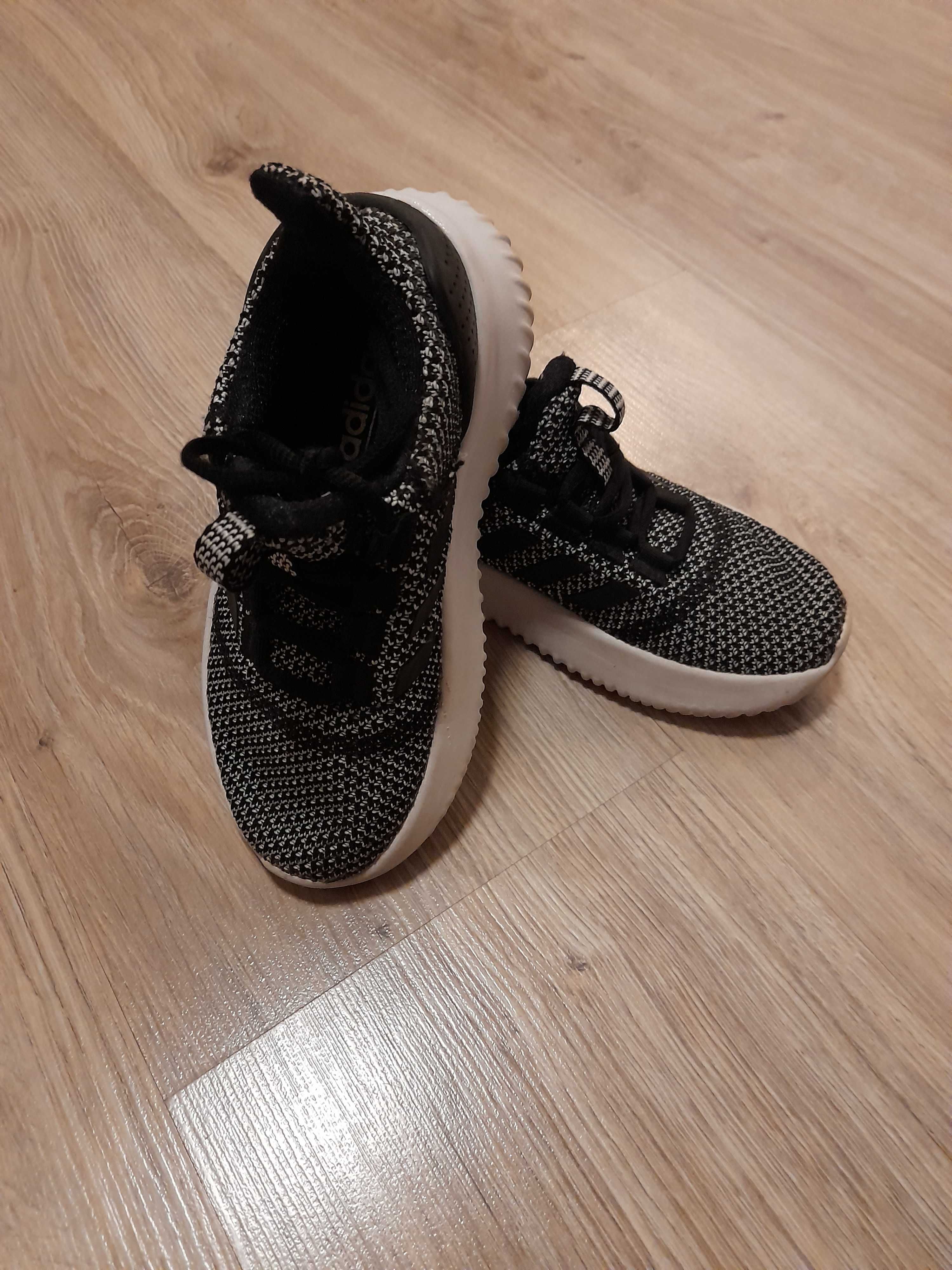 Buty Adidas rozmiar 30