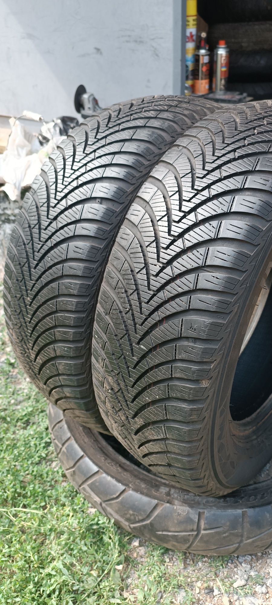 Шини KUMHO 4Season 185/65 R14 все сезонні із Європи. 2022р