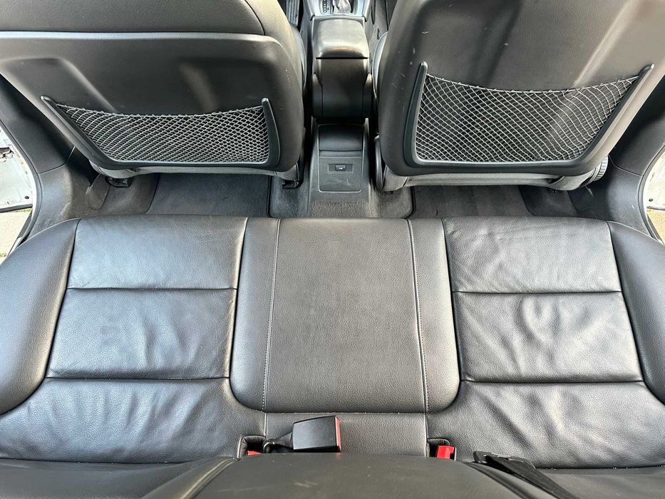 Audi A3 2.0 Turbo 8P S-line Quattro Bose 2012 Białe czarne skóry 4x4