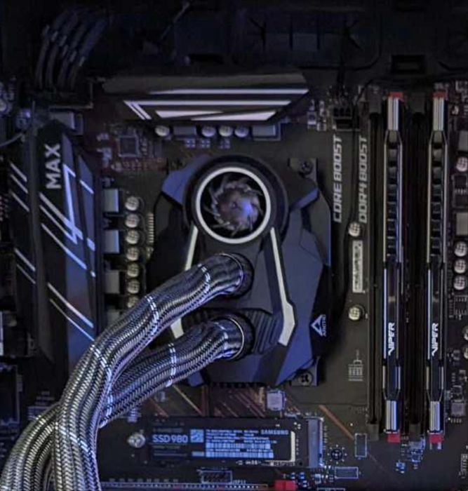 Ryzen 5600x + b450 gaming plus max