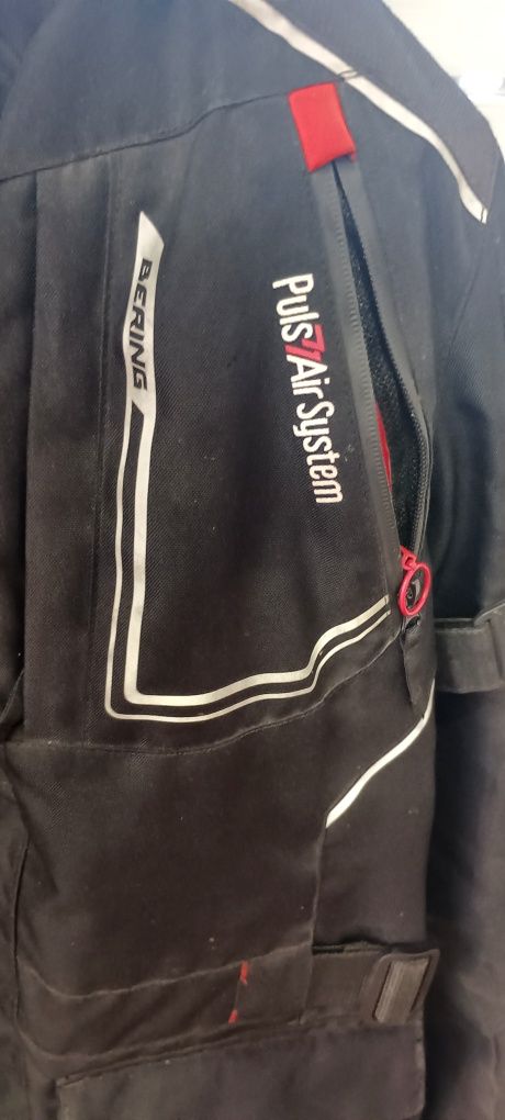 Fato de moto completo para homem, marca BERING usado em bom estado.