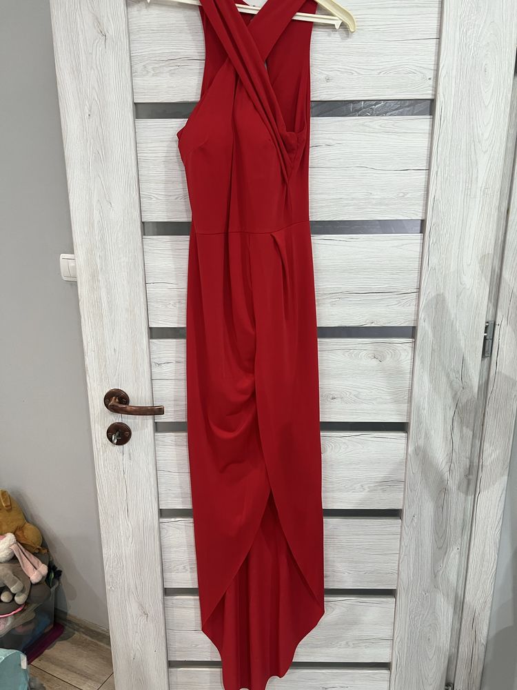 Sukienka elegancka dluga czerwona
