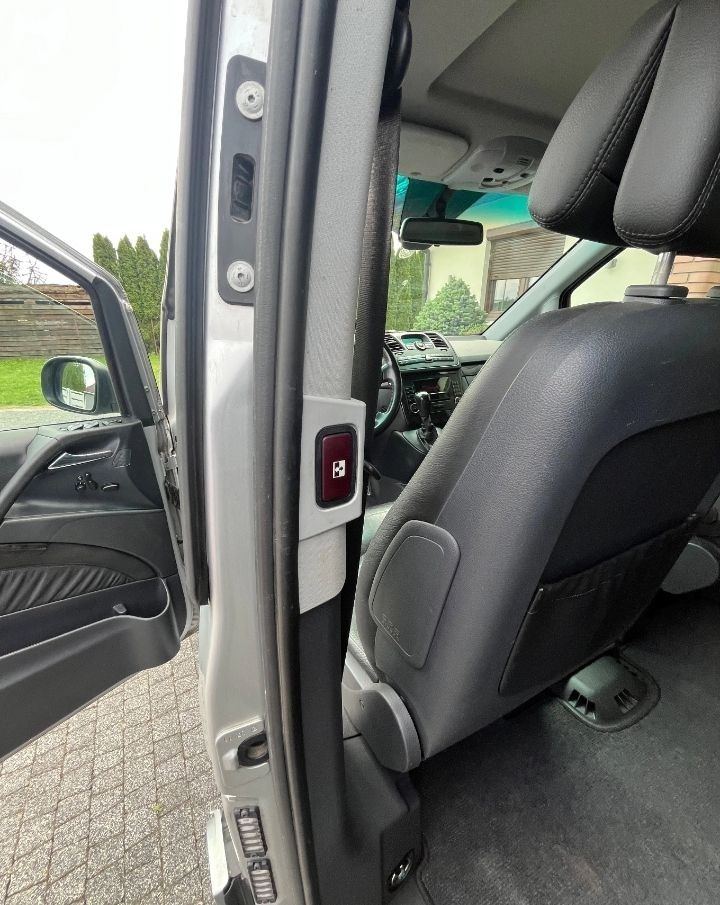 Meraedes-Benz Viano