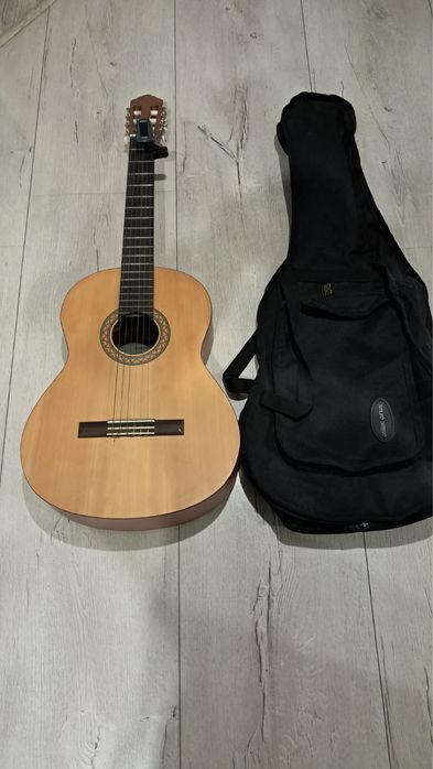 Gitara YAMAHA C30 M 4/4