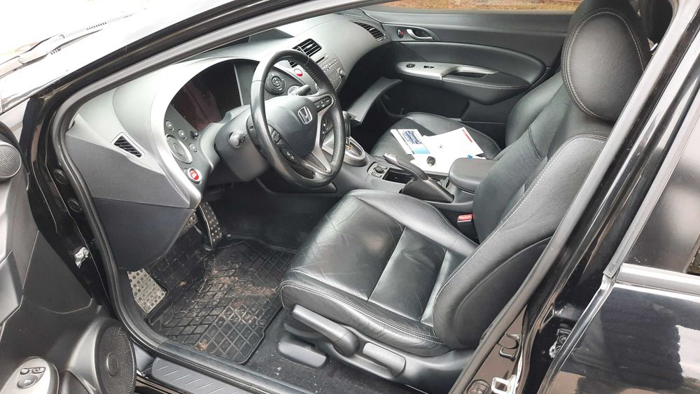 Honda Civic 5D 2010 р 1.8 АТ газ 96000 км пробіг