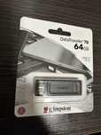 Флеш-пам'ять USB Kingston 64GB