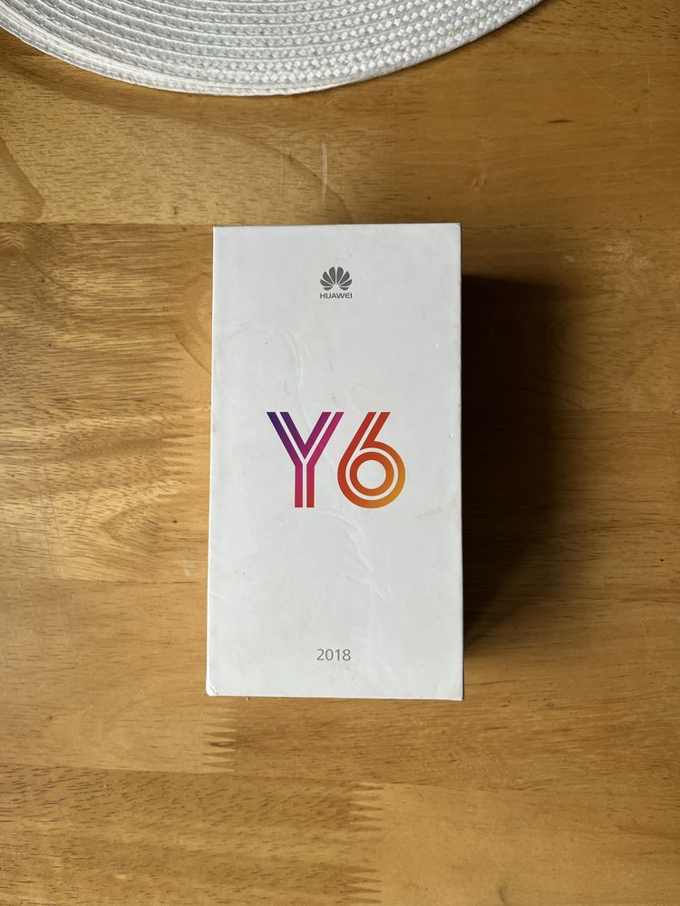 Smartfon Huawei Y6 2018 niebieski 16 GB ROM 2 GB RAM