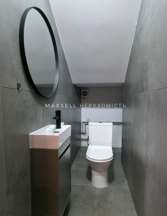 Сучасний будинок з новим ремонтом на Косівщині