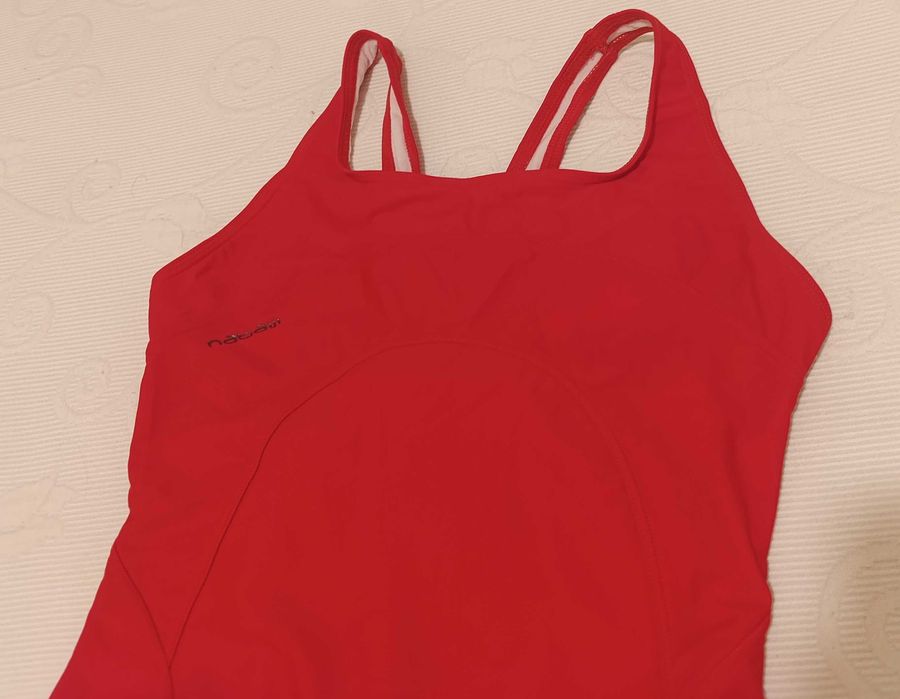 Fato Banho, Piscina, vermelho  - Nº 44 - marca: Nabaiji - Novo