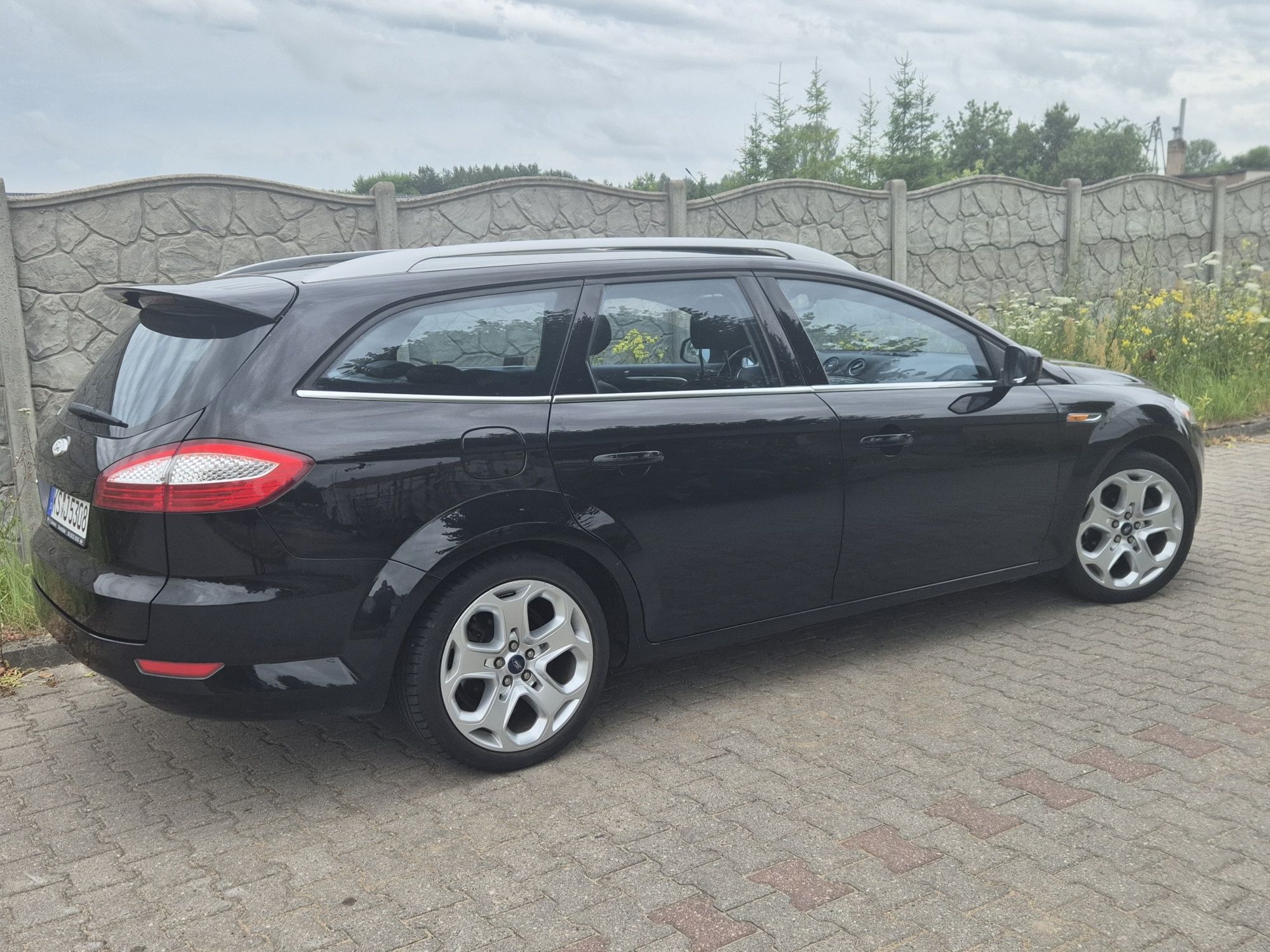Ford Mondeo 2.0 145km Benzyna TITANIUM BiXenon Convers+