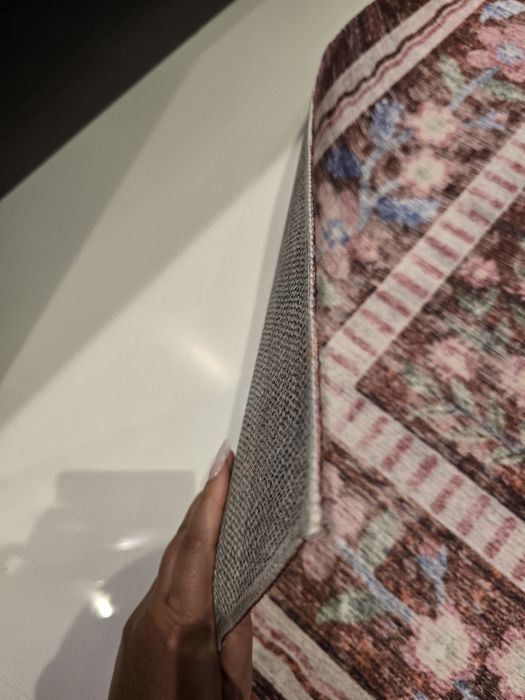 Tapete floral excelente estado