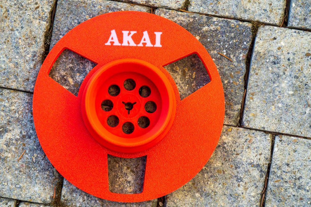 szpule magnetofonowe 18 cm różne wzory.