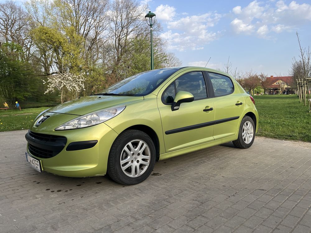 Sprzedam Peugeot 207