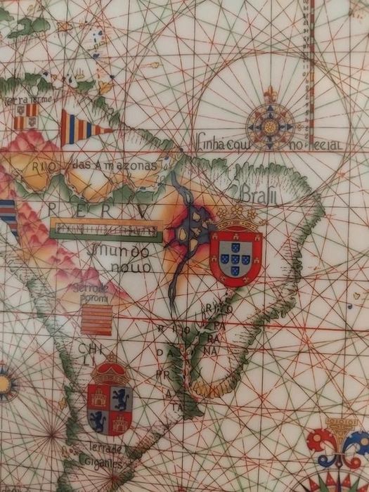 Bandeja Biblioteca Brasil Vista Alegre, Edição Especial