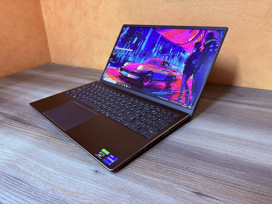 Потужні Ноутбуки Dell Vostro 7510(i7-11800/RTX3050/512/FHD IPS/16D4)