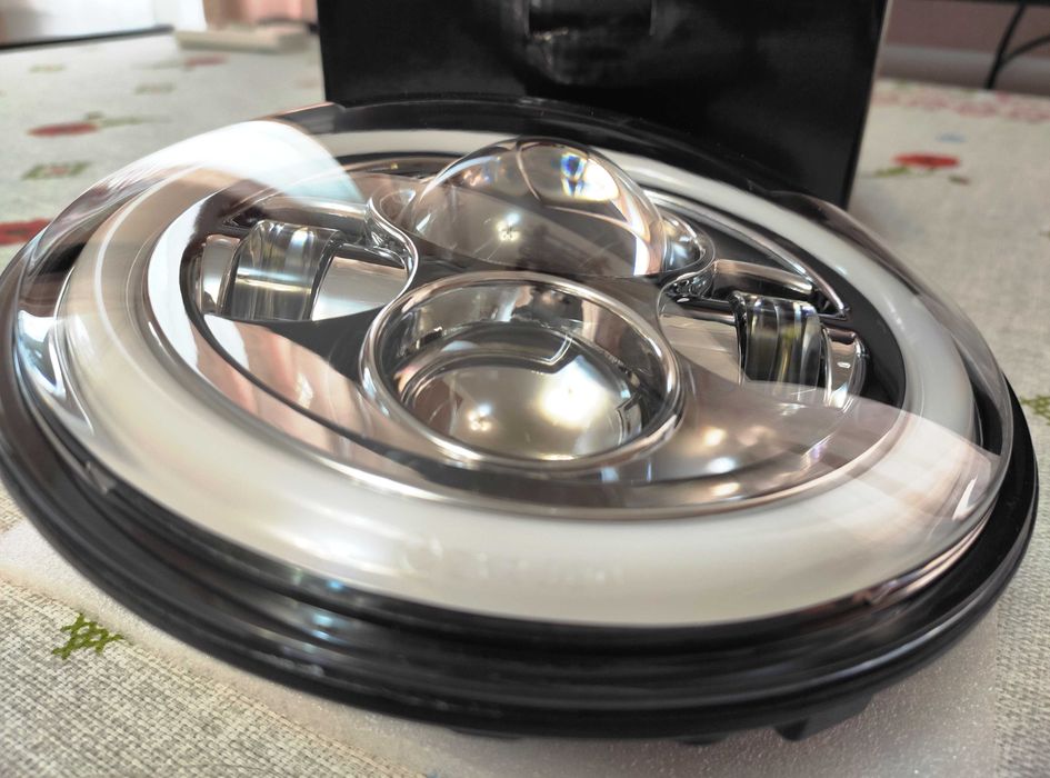 Фара світлодіодна 7" светодиод LED автомобіль мотоцикл мото Н4 H4