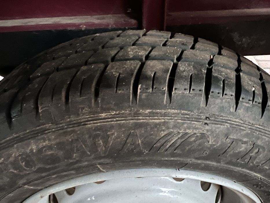 Продам причіп КАРД 050101 (стан нового)