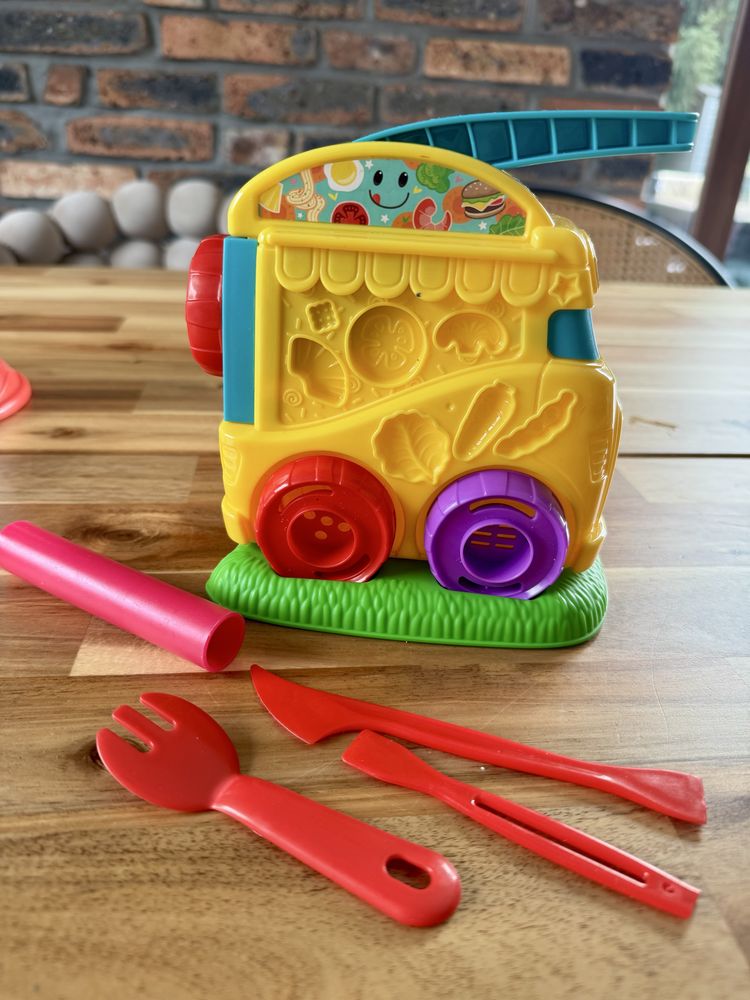 Play-doh zakręcona lodziarnia Fabryka lodów Gratis