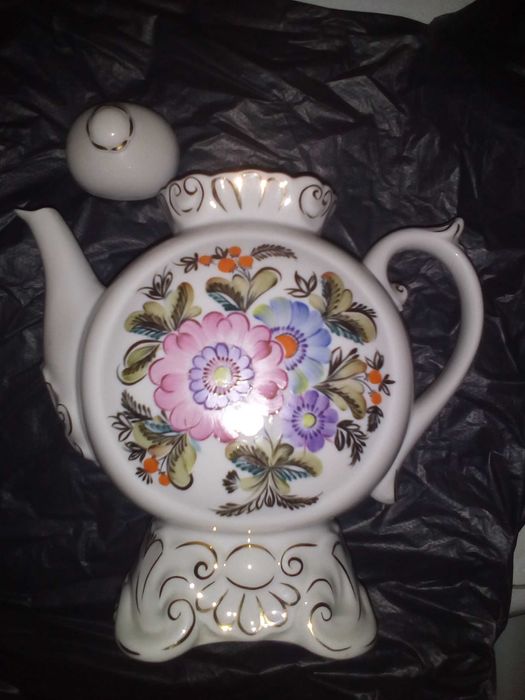 Чайник фарфор СССР роспись Киев доливной большой 1 сорт