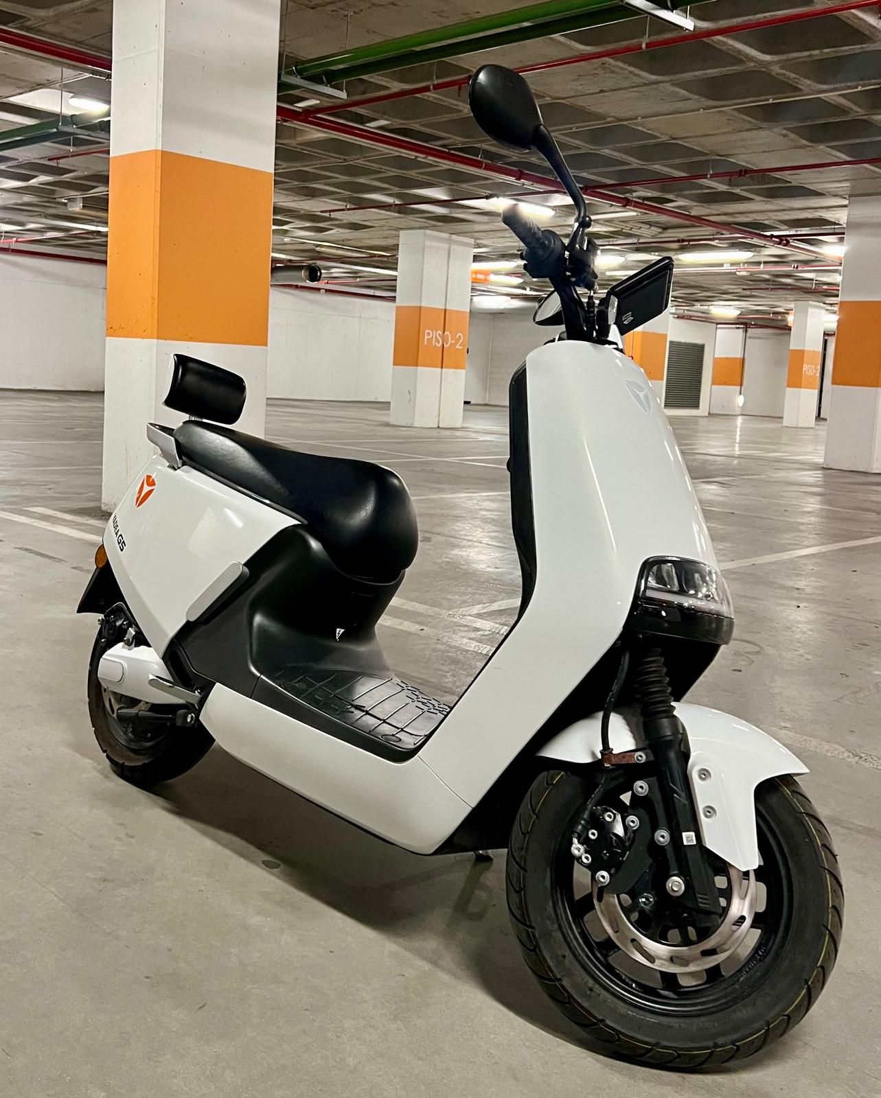 Yadea G5 Eletrica