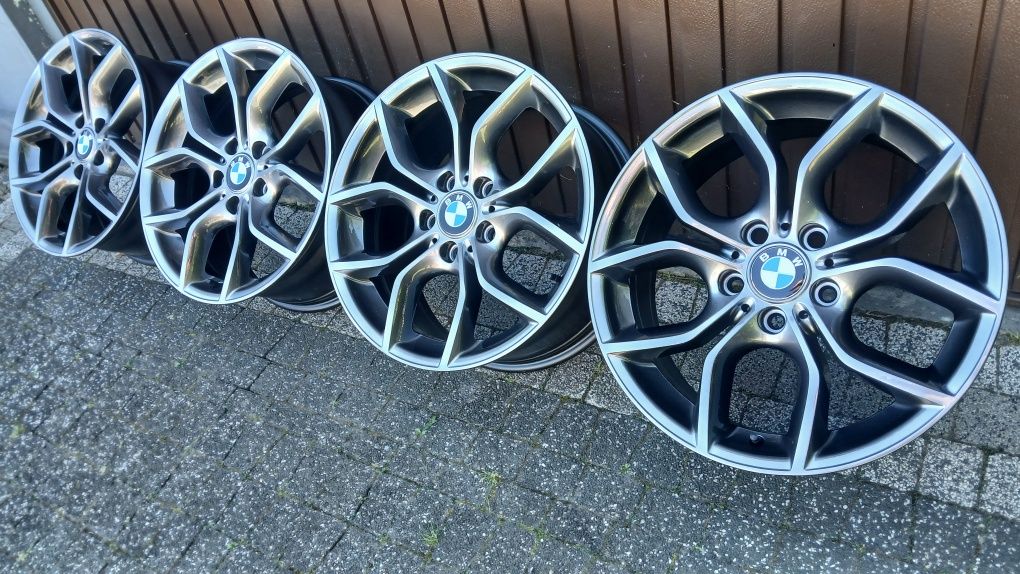 18" BMW oryginal 5x120  8j et43  E90 X1 X3 E60 Xdrive F10 F30 Idealne