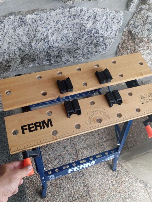Mesa de bricolage, nova