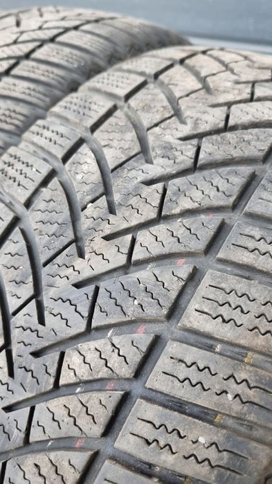 4 szt Felgi stalowe z oponami zimowymi 16 cali vw golf